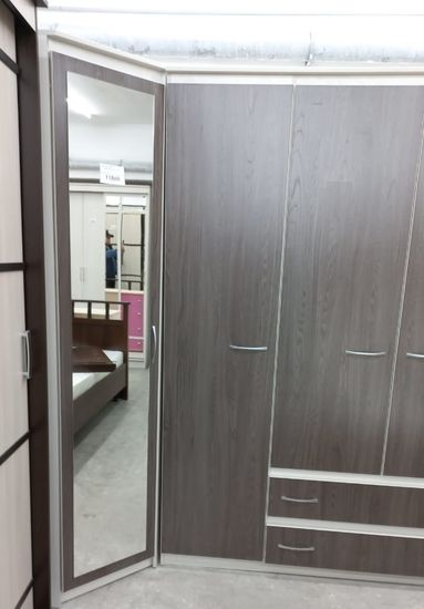 Шкаф угловой ВЕНА с зеркалом левый