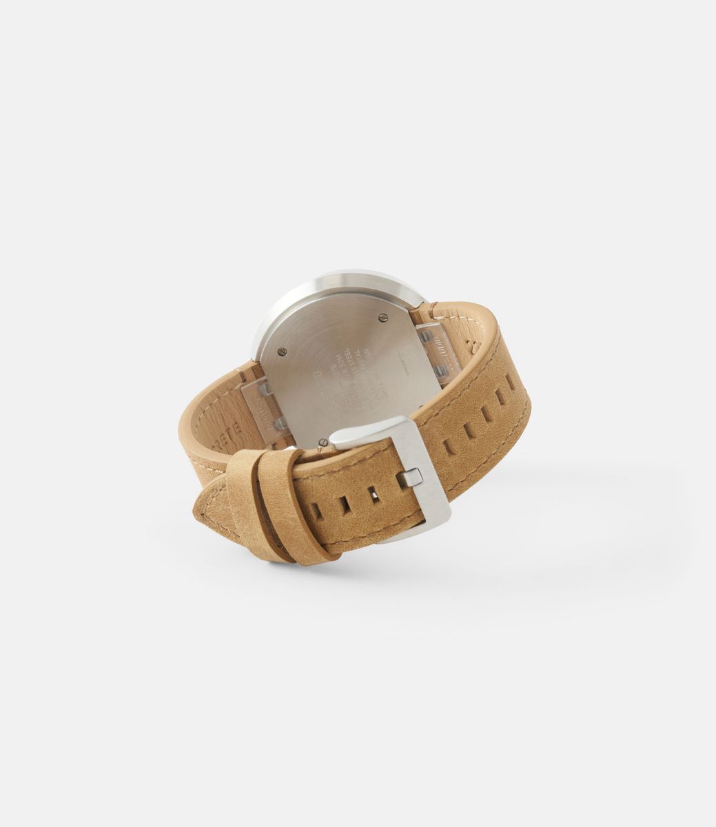 22 Studio 4D Watch Beige — часы с циферблатом из бетона (44 мм)