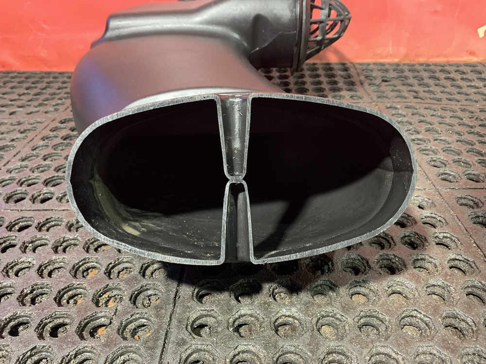 Патрубок воздушного фильтра 2023г.