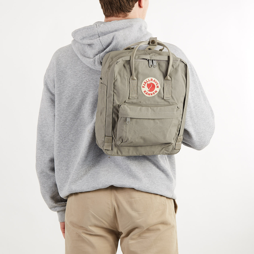 Рюкзак Fjallraven Kanken 021 серый