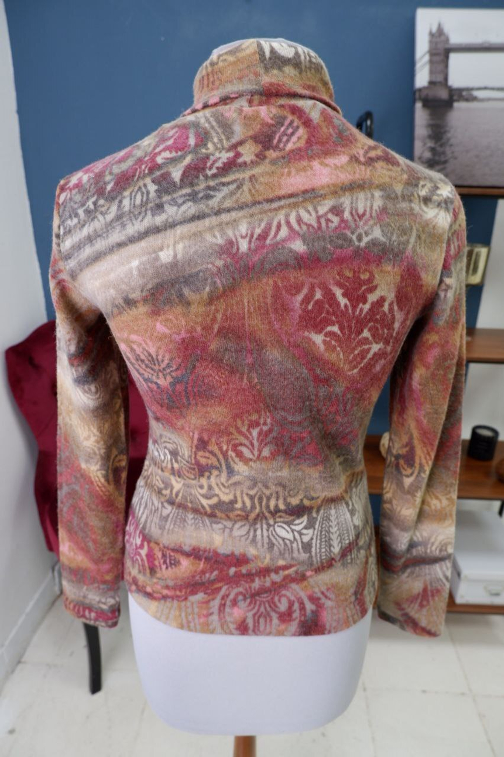 Водолазка шерстяная с принтом 46 размер