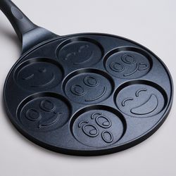 СКОВОРОДА AGNESS "СМАЙЛ" С АНТИПРИГАР.ПОКРЫТИЕМ ДИАМЕТР=26.5 СМ.(КОР=12ШТ)