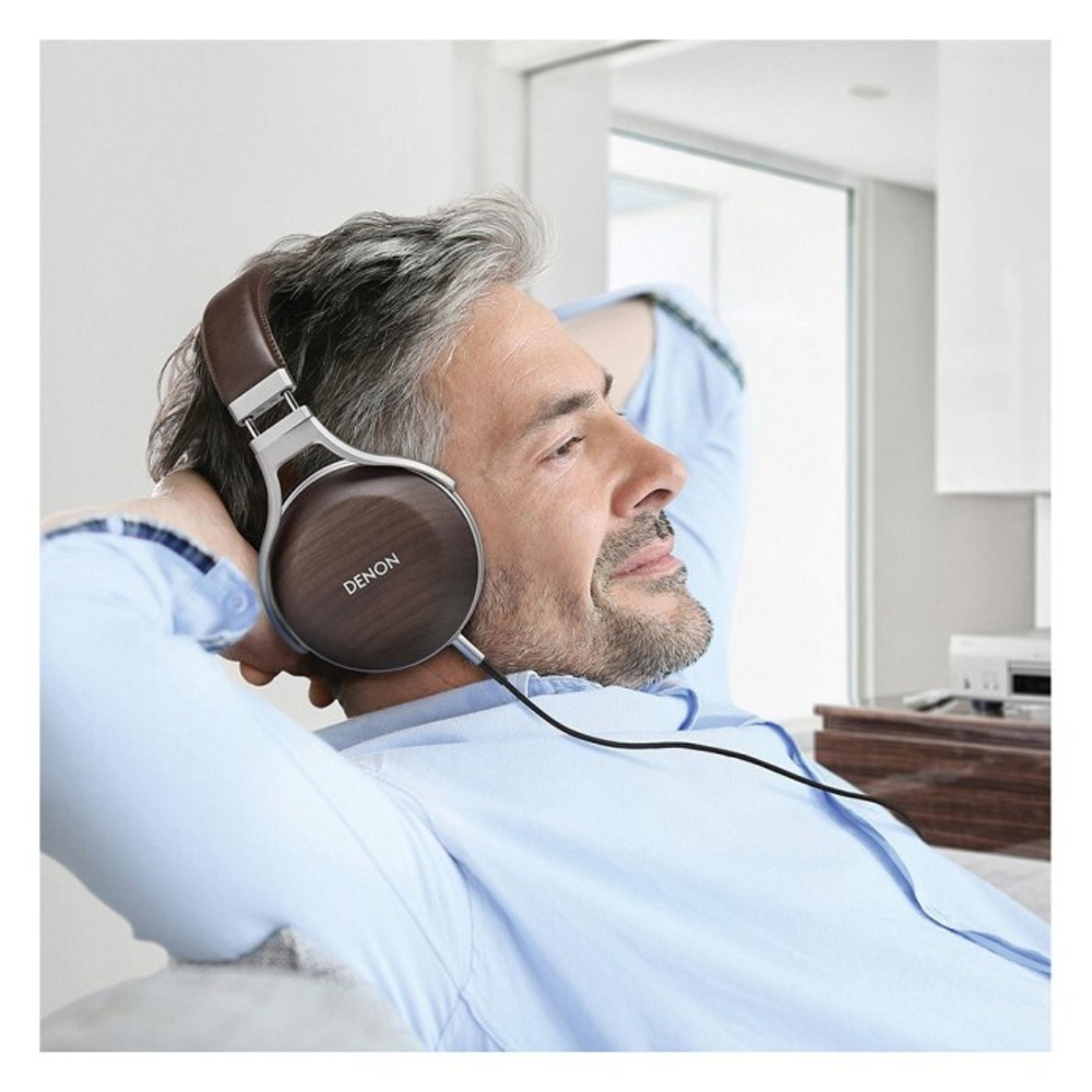 Наушники Denon AH D5200