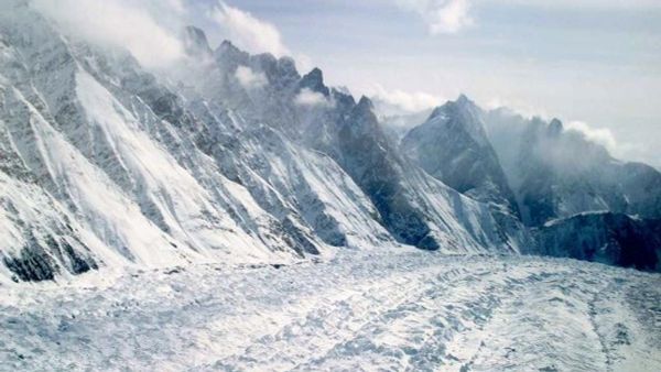 От диких роз до вечного льда: судьба ледника Сиачен