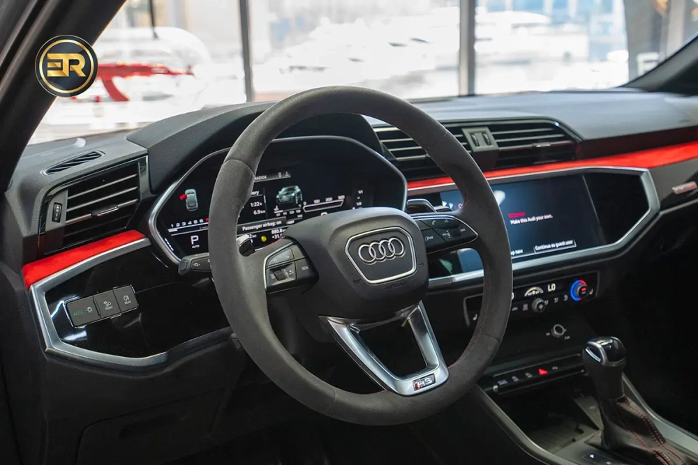 Audi RSQ3 Grey