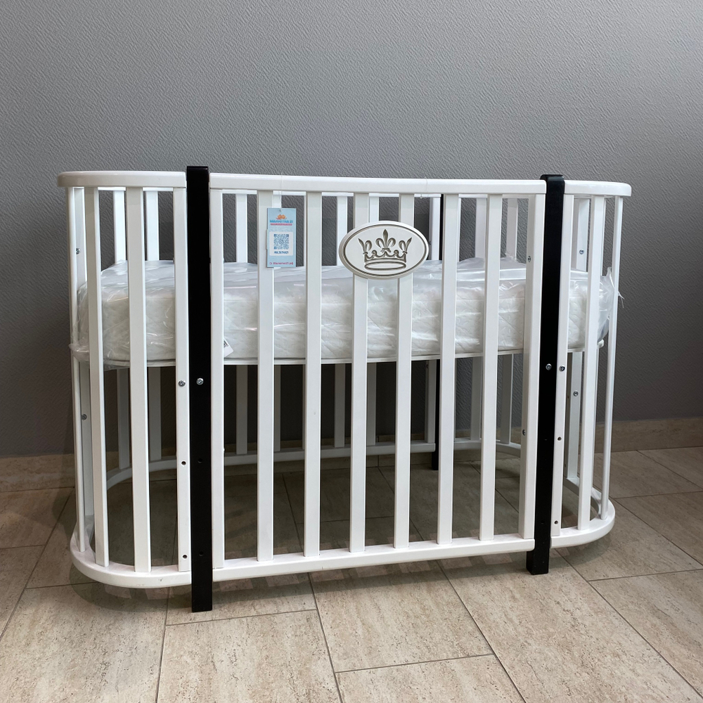 Кровать детская "Svetlana (2)" поперечный маятник, колеса (белый) (2 коробки)