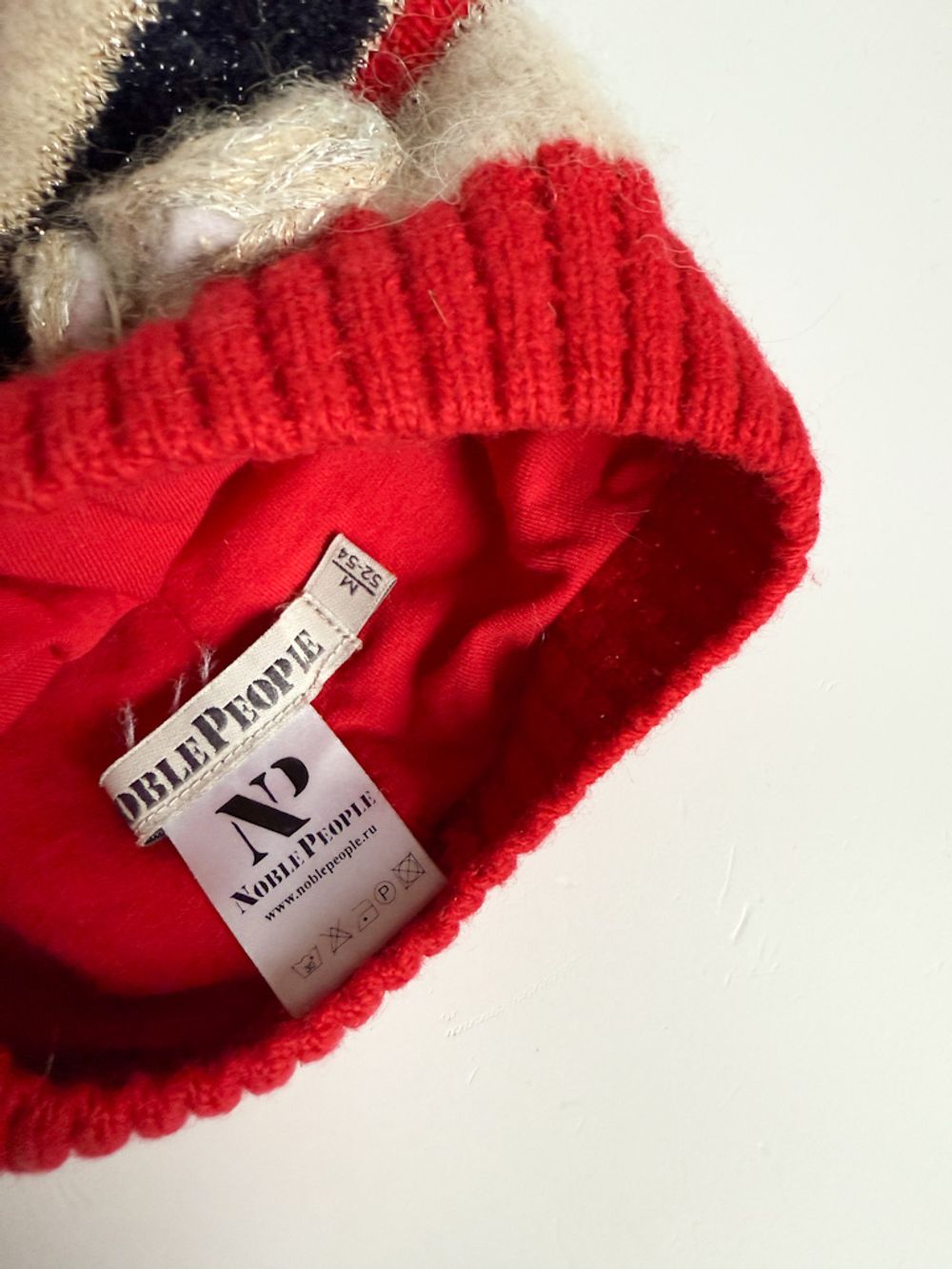 Берет Noble People на 4-5 лет