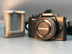 Olympus OM-D E-M10 Mark II Kit 14-42mm 31.100 Кадров