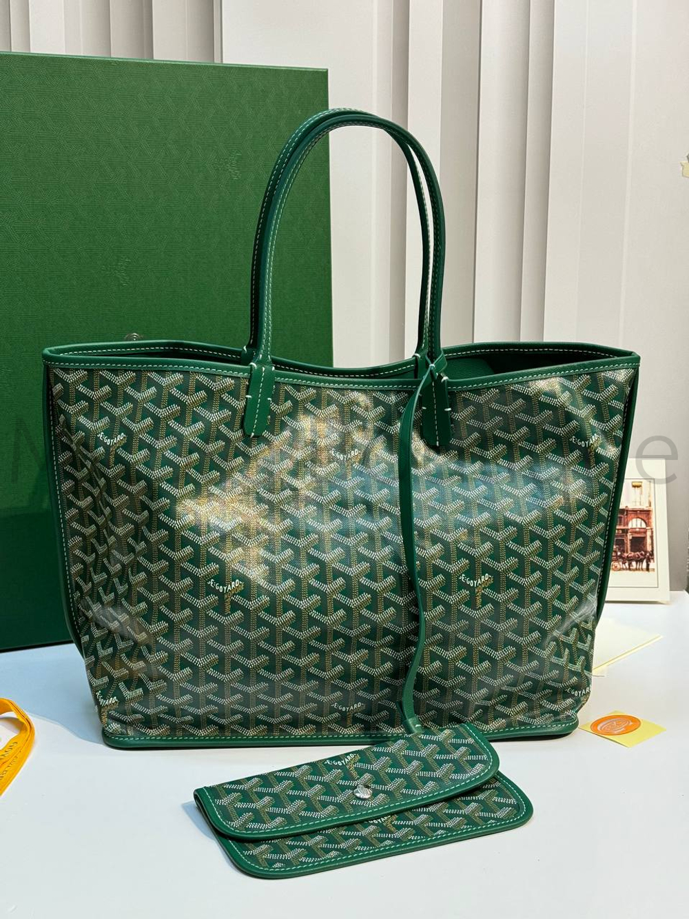 Зеленая двухсторонняя сумка шоппер Anjou GM Maison Goyard