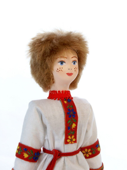 Фарфоровая кукла коллекционная Деревенский мальчик