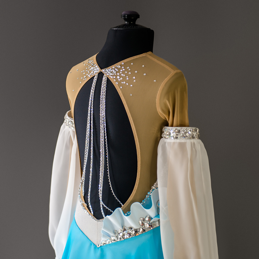 платья для бальных танцев молодежь