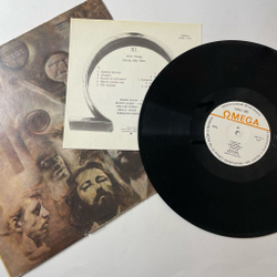 Винтажная виниловая пластинка LP Omega XI (Венгрия 1982)
