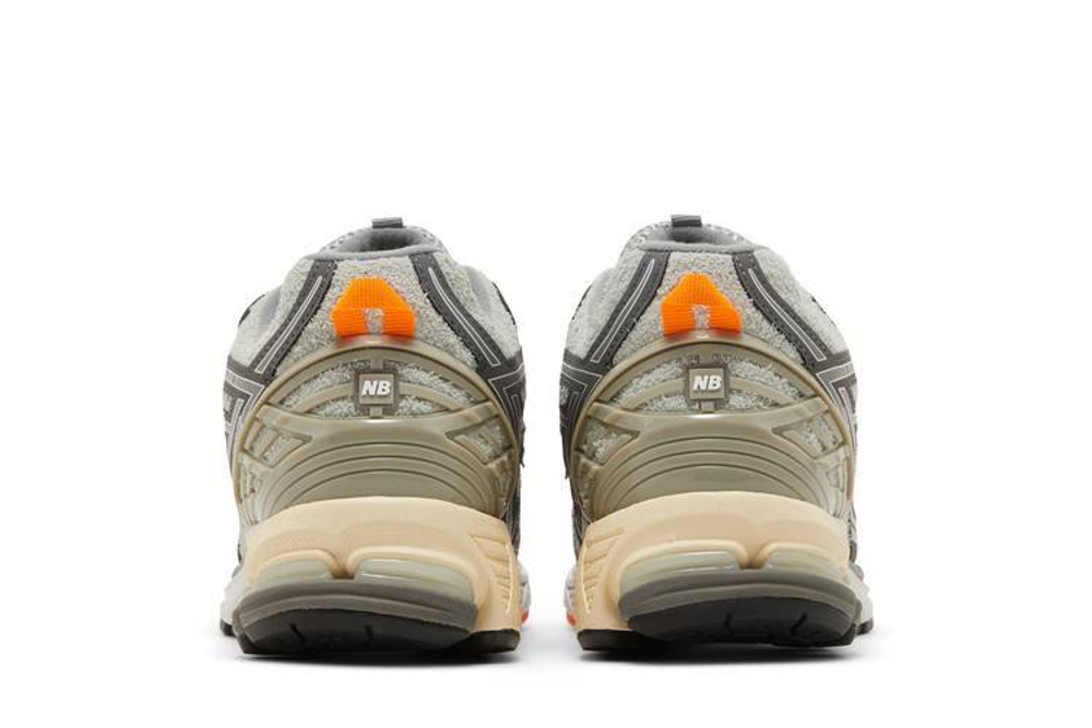 Кроссовки Invincible X N.Hoolywood X New Balance 1906R