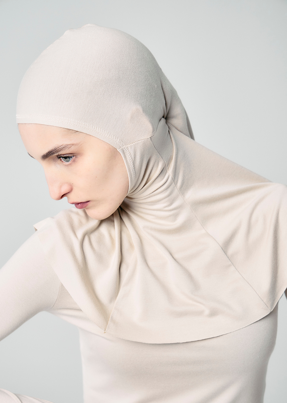 Балаклава Кэрри бежевая