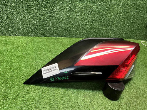 Фонарь левый внешний Toyota RAV4 5 XA50 (18-нв)