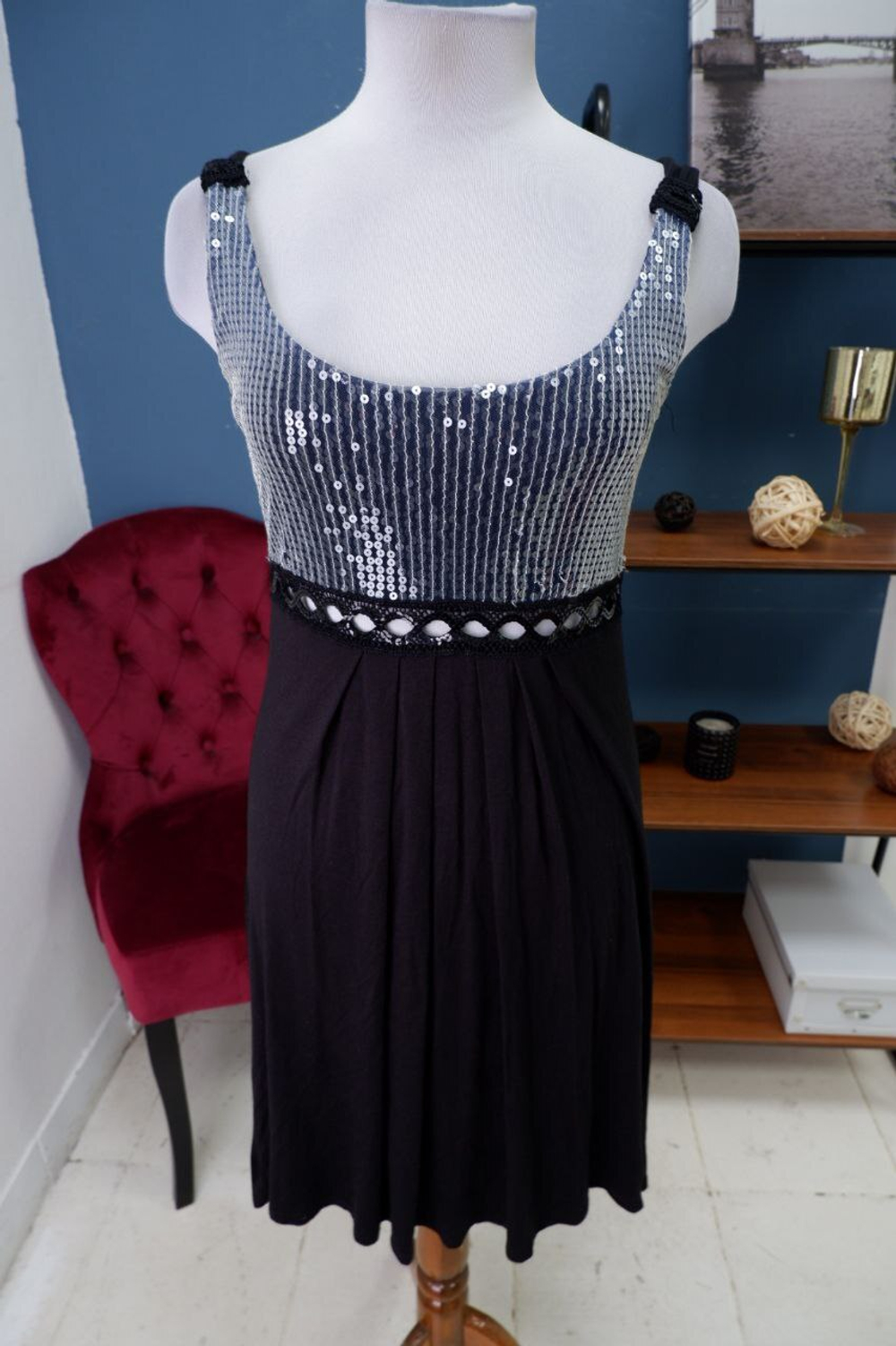 Платье Colors of the World нарядное 38/40 размер