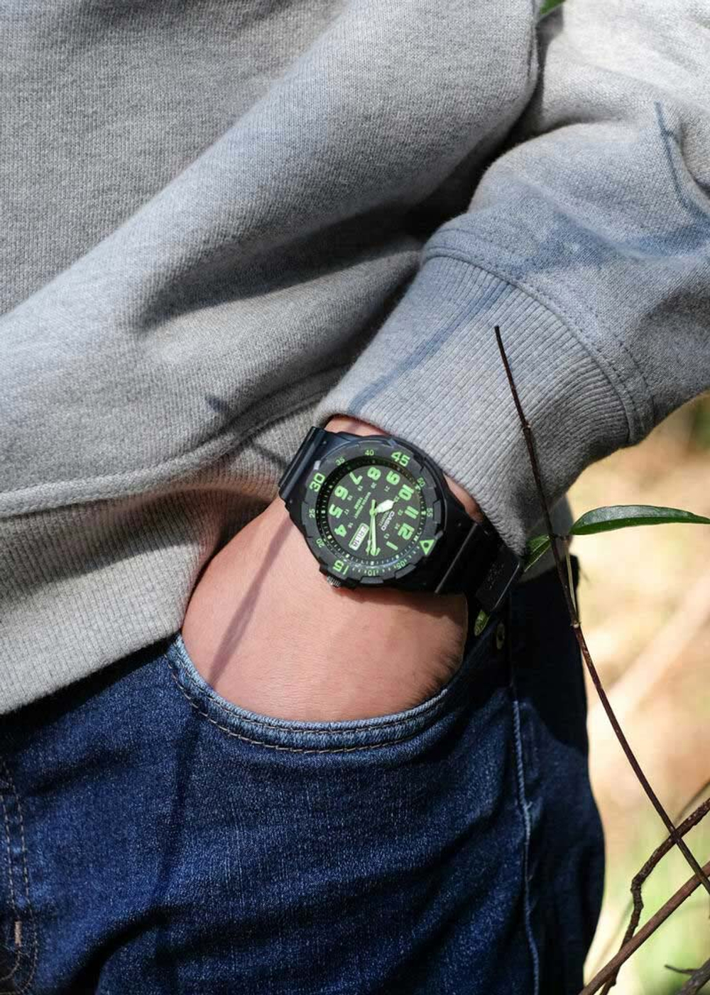 Часы Casio MRW-200H-3B