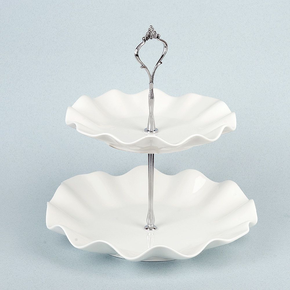 Блюдо 2-х ярусное " " d=19/24см. h=25 см. (фарфор) (подарочная упаковка)