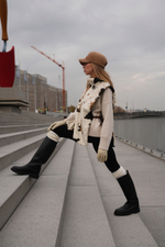 Меховая манишка трехцветная