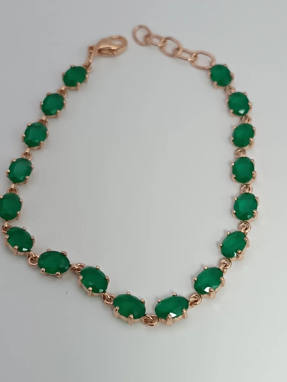 Браслет серебряный с изумрудом выращенным