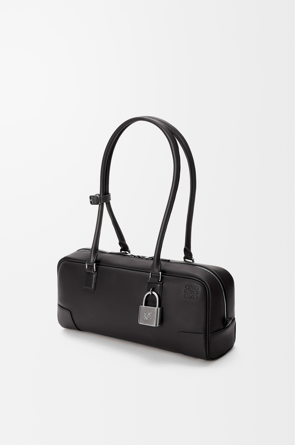 Loewe Укороченная сумка Amazona 31 из блестящей телячьей кожи, черный