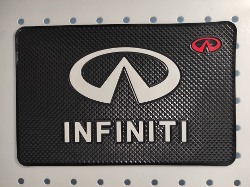 Infiniti / Коврик на панель (1 шт.)