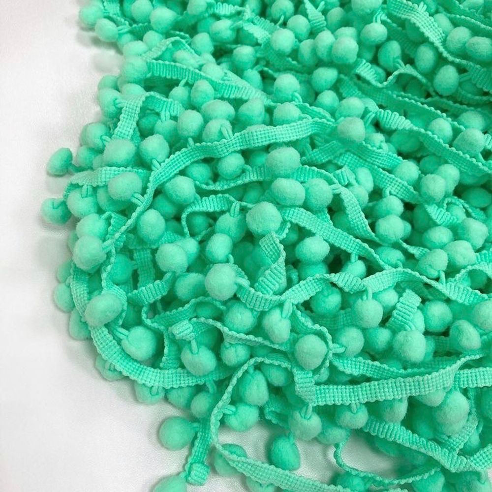 Тесьма с помпонами, цвет Зелёная мята