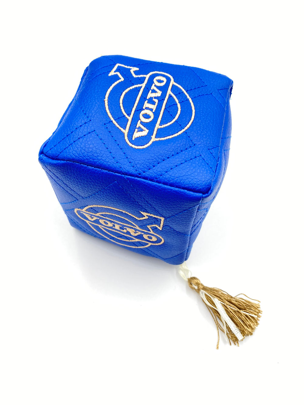 Кубик VOLVO (экокожа, синий с белой вышивкой)