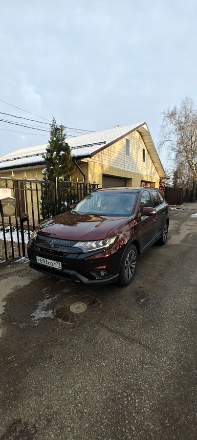 Mitsubishi Outlander 3 оклейка в пленку цветной полиуретан Carbins PPF Black Rose SP-17 смена цвета и антигравийная защита кузова!