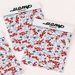 Ткань кулирная гладь мелкие красные цветочки