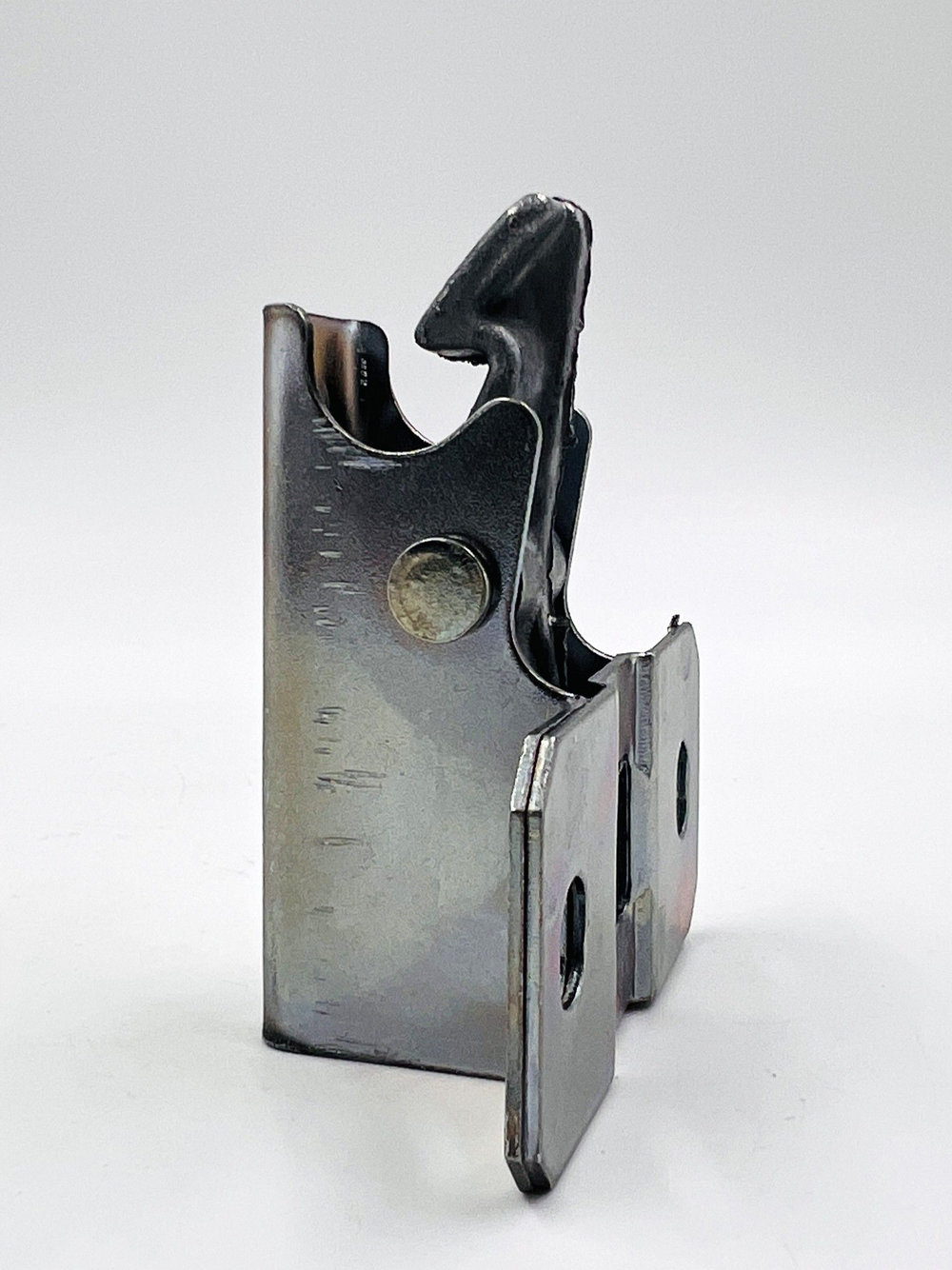 Замок багажника для ВАЗ 2106