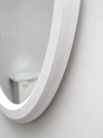 Зеркало настенное для прихожей 57 см