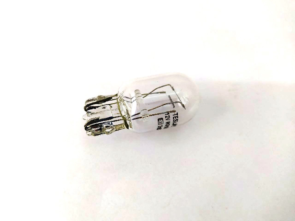 Лампа 2-х контактная (стеклянный цоколь) TESLAFT 1 шт. арт. 142929