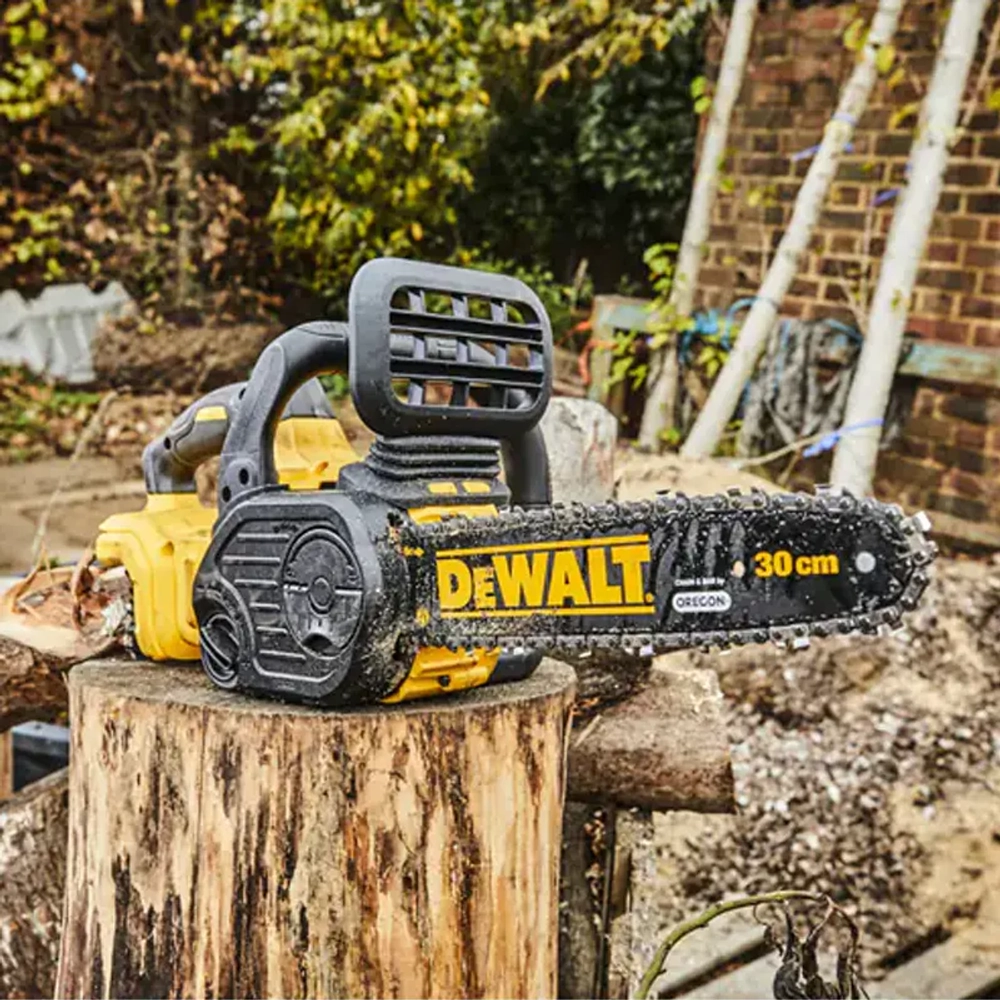 DeWalt DCM565P1 аккумуляторная цепная пила (1 x 5 Ач, ЗУ)