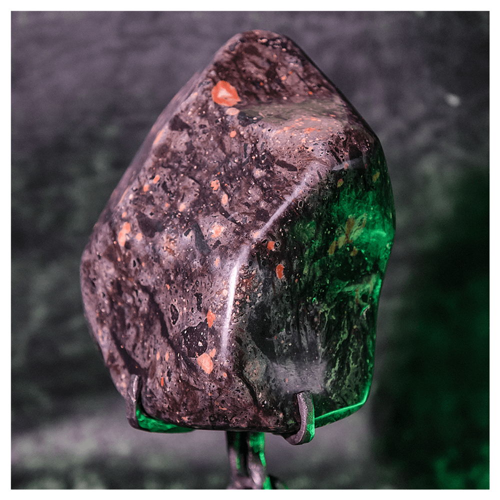 Артефакт «Камень бесконечности»