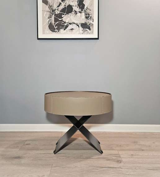 Прикроватная тумбочка Fiero с выдвижным ящиком