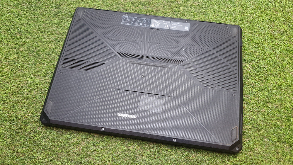 Игровой ASUS Ryzen 5/24Gb/GTX 1650 4Gb/FHD/120Hz/TUF Gaming FX505D FX505DT-AL087/Windows 10