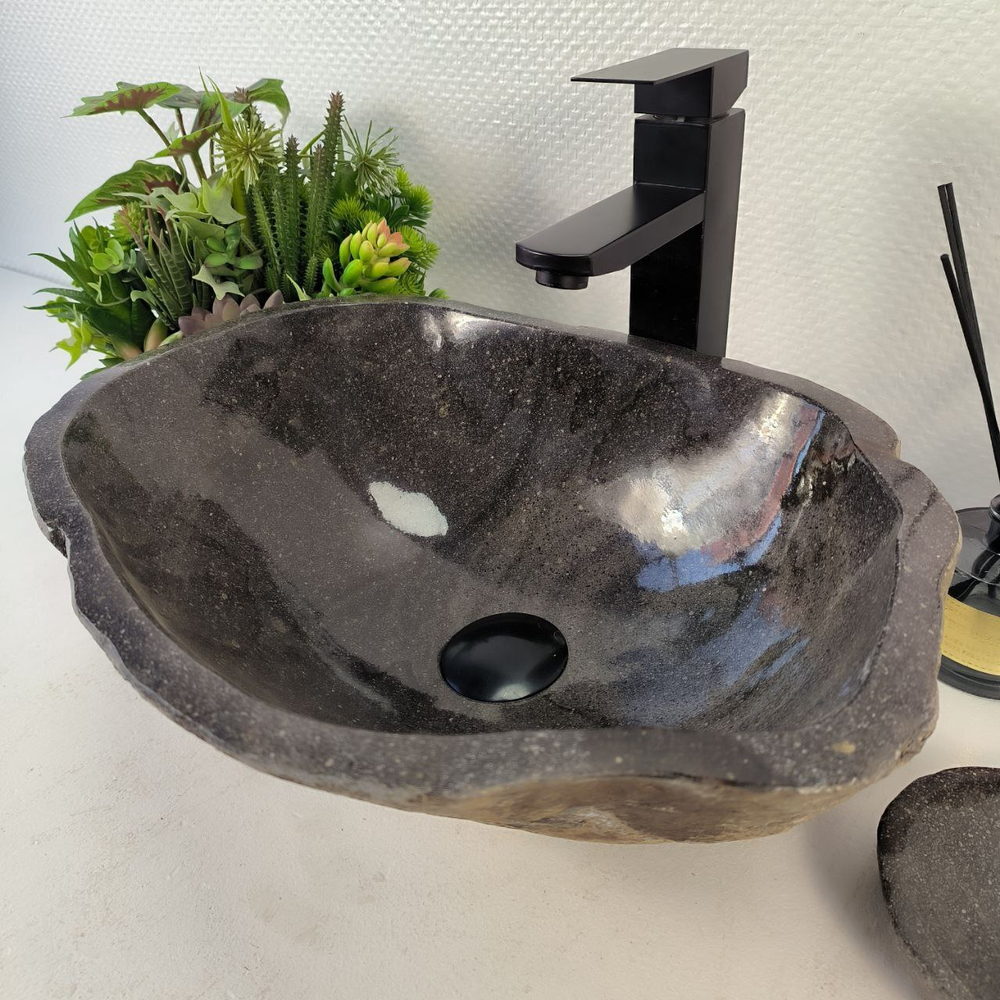 Раковина из речного камня RS-65205 44*34*15 0856