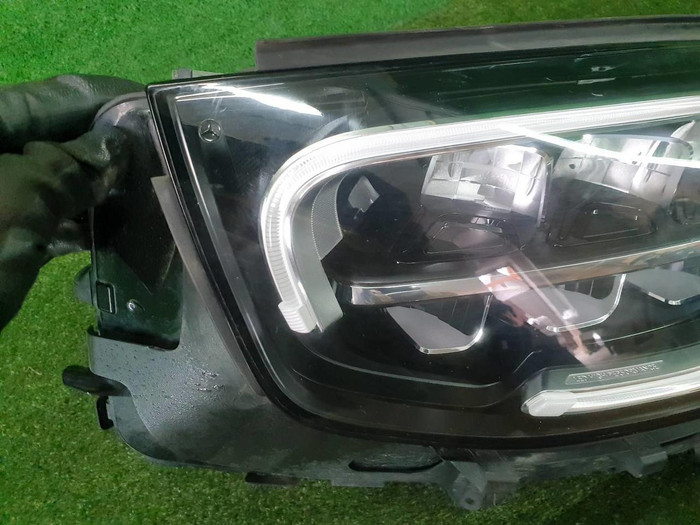 Фара левая Mercedes GLC X253 (2019-2022) LED