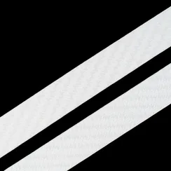 Резинка широкая, белая с рельефом 35 мм, Германия