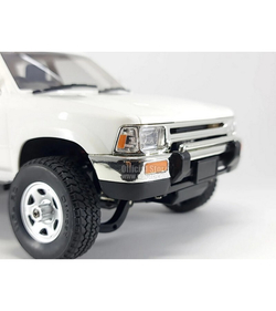 Радиоуправляемая машина WPL пикап Hilux Crew Cab (белая) 4WD 2.4G 1/16 RTR