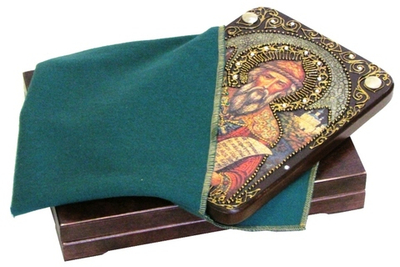 Инкрустированная икона Святой равноапостольный князь Владимир 20х15см на натуральном дереве в подарочной коробке