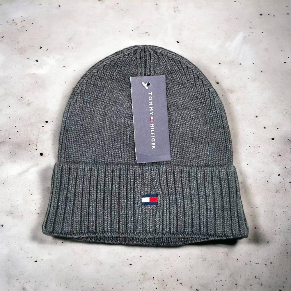 Шапка Tommy Hilfiger #1