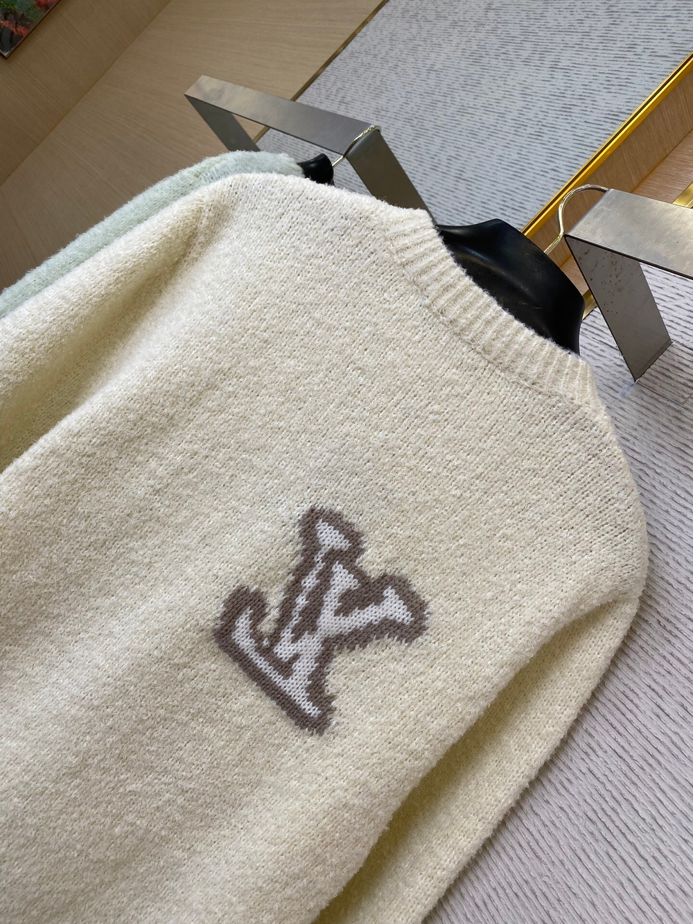 Louis Vuitton Sweatshirt