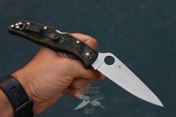 Складной нож Spyderco Endura 4 Zome Green C10ZFPGR c клинком из стали VG-10, рукоять FRN