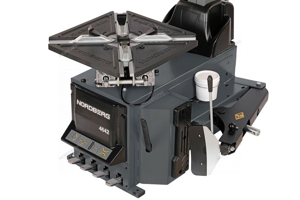 NORDBERG (4642G) Станок шиномонтажный автомат, двухскоростной, стол с накладками, 380 В, серый