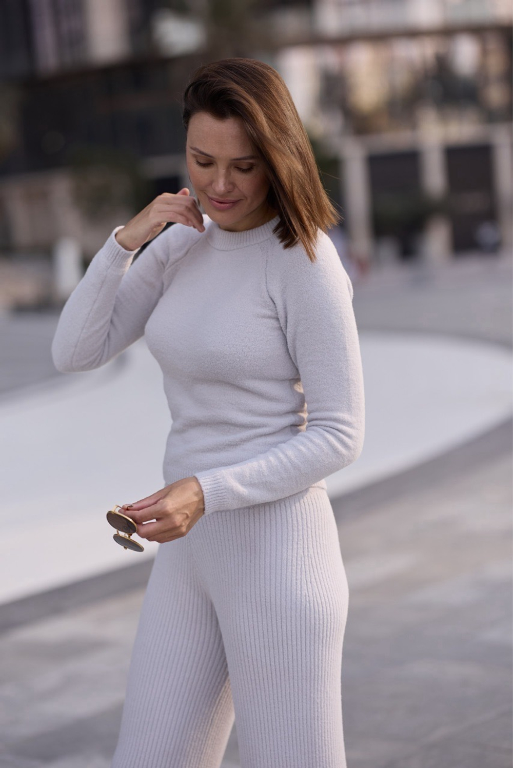 Джемпер  в цвете офвайт