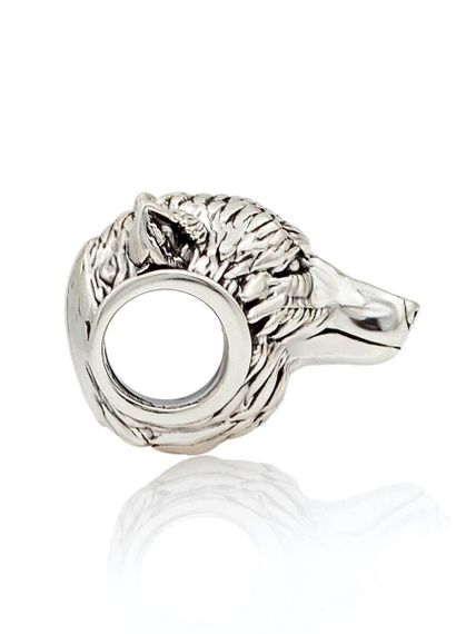 Изображение шарма подвески Волк из серебра 925 пробы, вид справа.