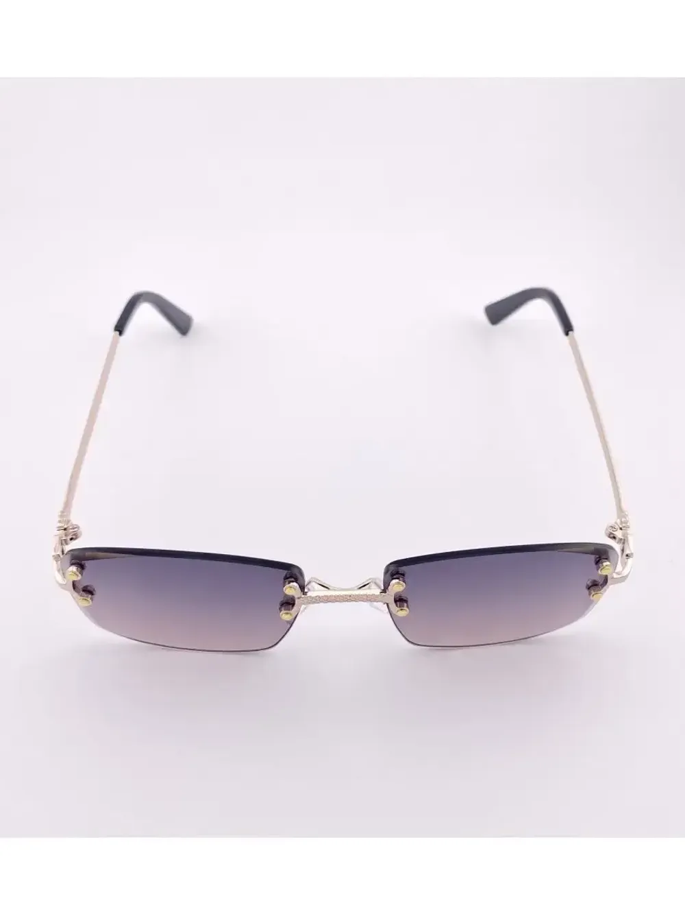 Очки солнцезащитные