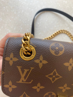 Сумка Louis Vuitton Passy